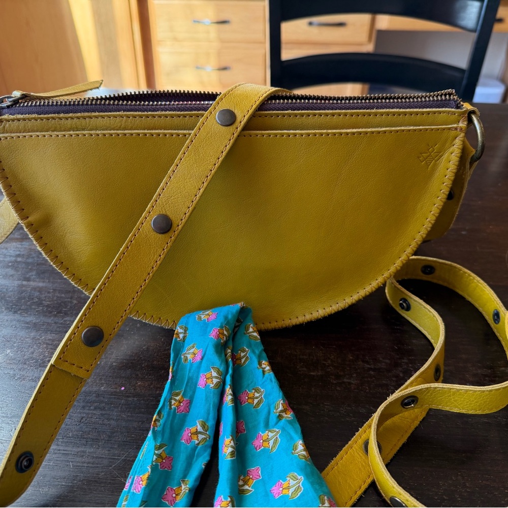 Lyons Leather Co Citric Biggie Bag Purse